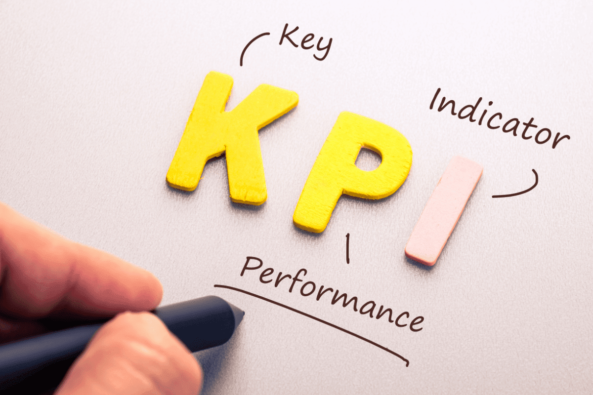 KPIs For Project Manager: Check Out Our Ultimate Project Management KPI ...